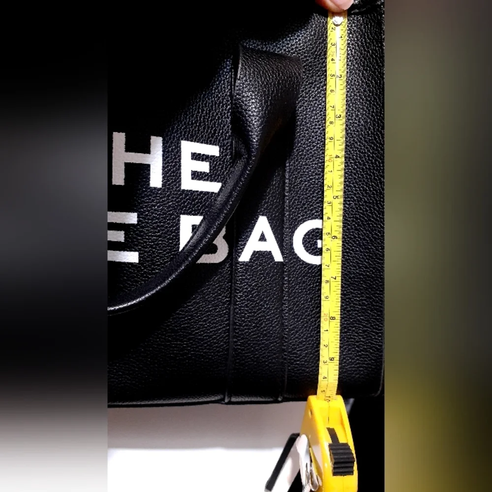 Black Tote Bag - No Name Brand - Picture 3 of 10